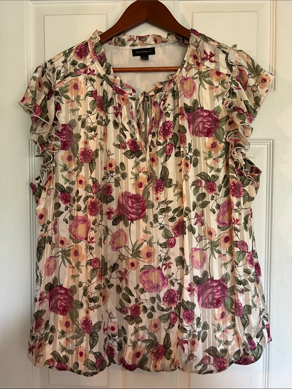 Tahari Cream Floral Ruffle Sleeve Blouse with Pink Roses and gold stripes